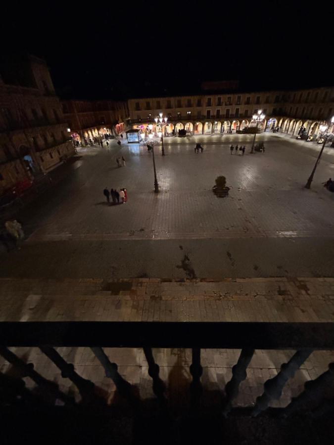 Plaza Mayor Leon - Bohemia Exterior foto